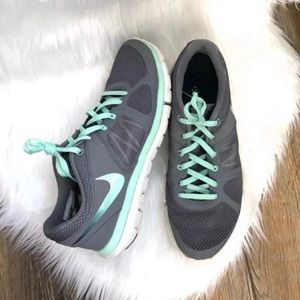 Nike Flex Shoes Running Shoes Womens 8.5